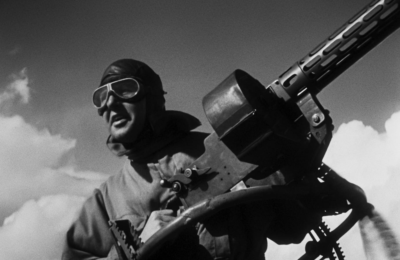 Hell's Angels (1930) (4K UHD + Blu-Ray) - Criterion Collection Preorder